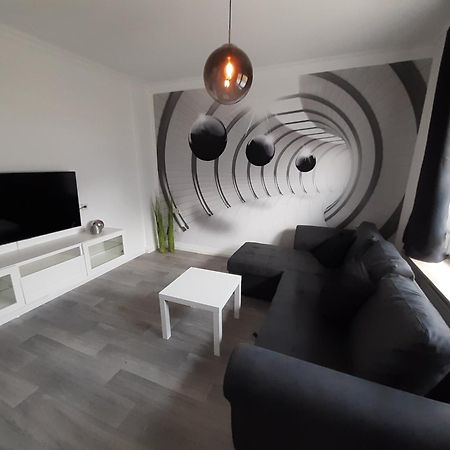 Niedenstein D&B Staycation Ferienpark מראה חיצוני תמונה