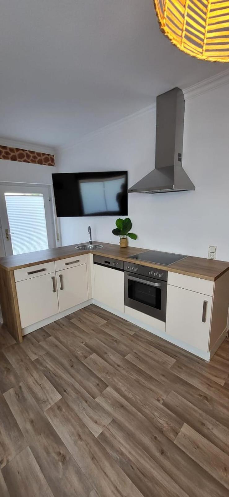 Niedenstein D&B Staycation Ferienpark מראה חיצוני תמונה